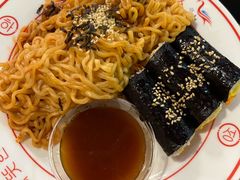 -夏星酒馆(剑桥公社店)