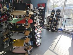 -TAC滑板滑雪俱乐部(朗园park店)