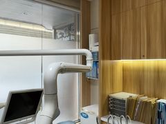 -上海仁爱医院口腔科 · 种植