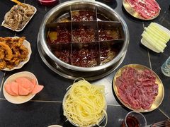 -邓莽子老火锅(中兴路总店)