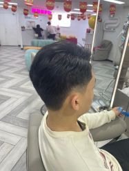 -米娜护肤造型