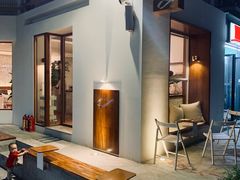 -Line 咖啡(石厦花园店)