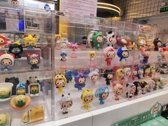 -泡泡玛特POPMART(上海环球港店)
