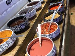 自助调料区-欢乐牧场海鲜烤肉自助(牡丹园店)