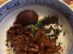 -沪西老弄堂面馆(定西路店)