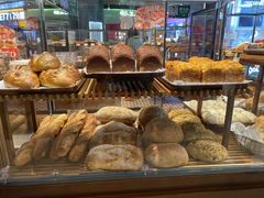 -CARINO BAKERY&CAFE(人广来福士店)