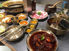 -草家酱蟹炭火烤肉店(珲春南路一店)