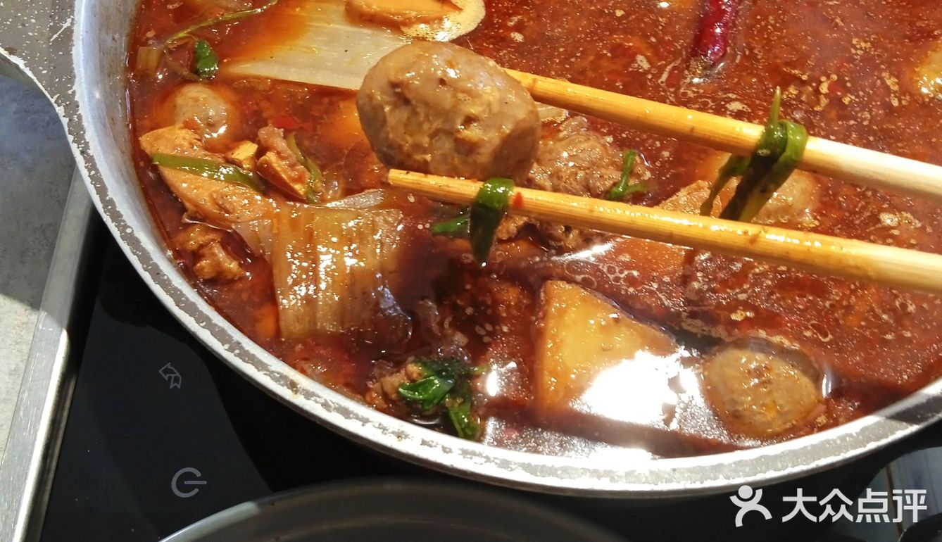 来鼓楼炫一餐热气腾腾的牛板筋火锅
