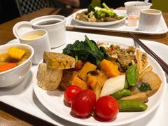 -感恩心素食馆(百世广场店)
