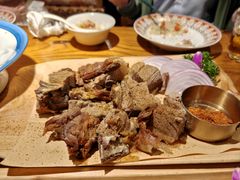 -清真·双公羊·馕坑烤全羊(奥体店)