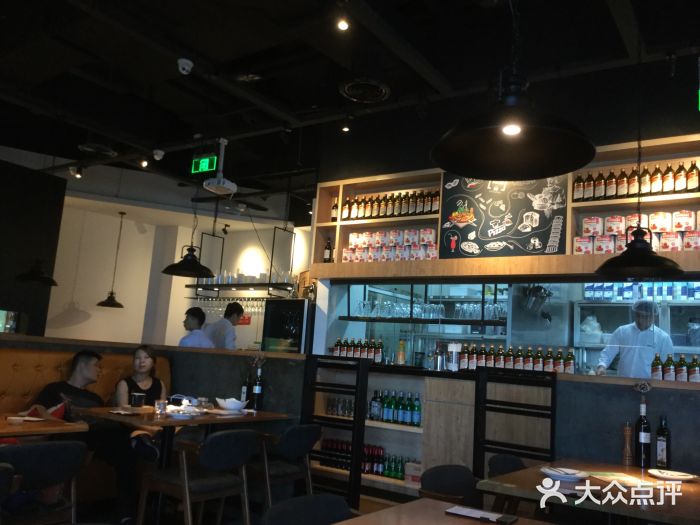 新贝乐意大利餐厅(苏州中心店)大堂图片