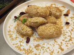 -品海楼·大连海胆锅贴馆(东港店)