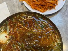 冷面-屋里家延边朝鲜族冷面(南园店)