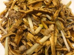 -丁记盐蘸牛肉·新杭菜(河东路店)