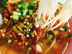 肉丝螺蛳粉-中央财经大学-食堂