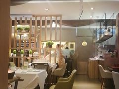 大堂-汤城小厨•粤菜•靓汤(金宝街店)