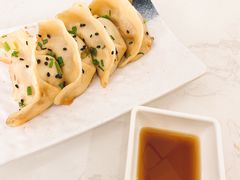 -门庭若市豆浆油条(恒生广场店)