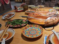 -洱火云南酸菜牛肉火锅(石景山当代商城店)