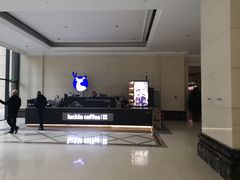 -瑞幸咖啡(济南绿城玉兰广场店)