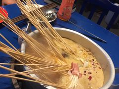 -马路边边 传媒大学店