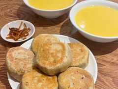 -清真吴记门钉肉饼·喜多利