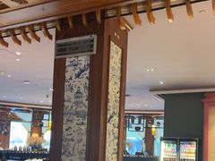 -八府香鸭·啫啫煲(华山路店)