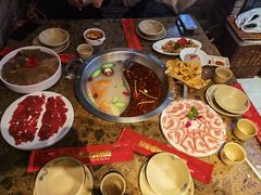 -小龙坎火锅(湖滨银泰in77店)