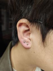 -鳌首刺青纹身 穿孔饰品店