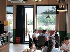 -遇见西木美式餐厅(南安中骏世界城店)