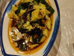 -霄汉牛三鲜湖北砂锅菜(万松园2店)