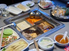 -海底捞火锅(公益西桥店)