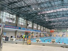 -奥冠体育华师附中恒温游泳馆