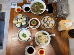 -鑫震源·苏式大虾生煎(山塘街店)