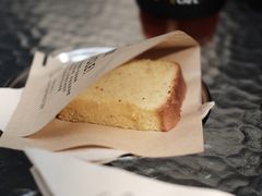 香橙磅蛋糕-Au Cafe&Roastery(华侨城店)