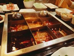 -百年川椒重庆老火锅(光谷店)