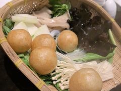 -金陵饭店 56F 家·海鲜火锅餐厅