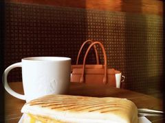 -星巴克(西安曲江银泰店)