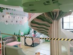 -极橙儿童齿科矫正中心(奥城店)