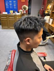 -贝勒爷专业男发