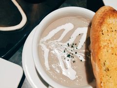 -大树餐厅(红旗街万达店)