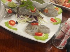 -Dang restaurant (patong phuket)