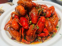 -肥肥虾庄·金牌油焖大虾(杨园滨江时代walk店)