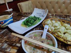 -强氏喜阿婆粥饼店(大众街店)
