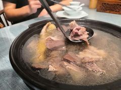 茶油土鸭汤/份-茶油香闽南菜·花园餐厅(前埔店)