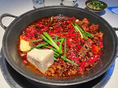 全牛油红汤锅-芈重山老火锅(广州首店)