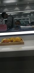 -镁连社·美联社