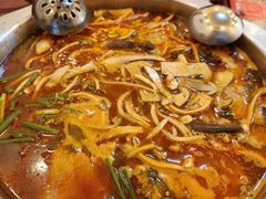 -大理.老字号渝记酸萝卜乌鱼(古城总店)
