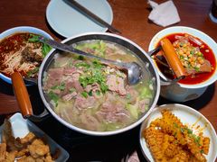 -全牛匠·乐山跷脚牛肉(西单华威约饭街店)