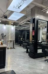 -Tipo Hair salon（明星）店