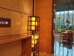 -两咖啡自助餐厅(静安香格里拉酒店)